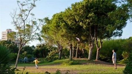 قرار بإقفال الحدائق العامة في بيروت بسبب "كورونا"