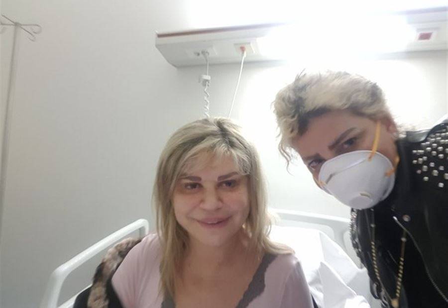 صورةٌ لشدياق داخل المستشفى بعد إصابتها بـ 