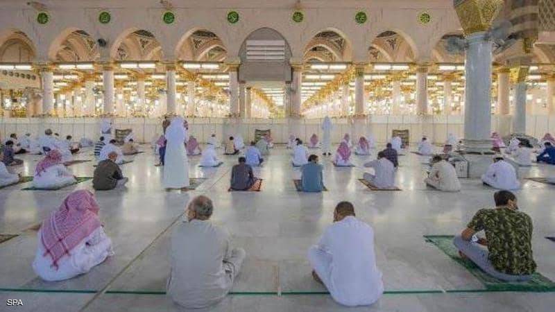 المسجد النبوي يستقبل المصلين 
