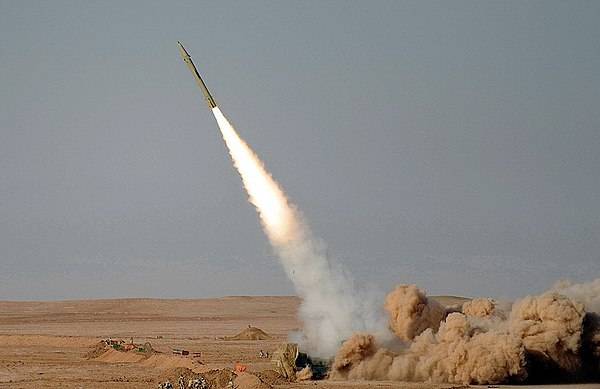 قائد بالحرس الثوري: إيران أسست قواعد صواريخ تحت الأرض على سواحل الخليج وخليج عُمان