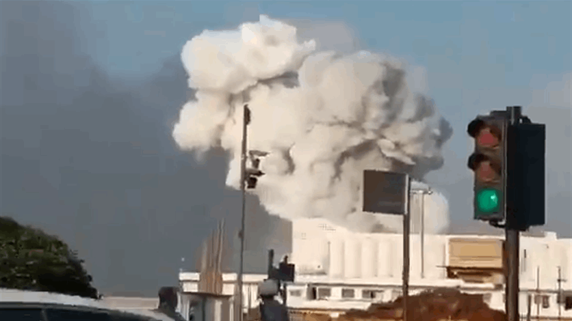 فيديو جديد من مكان قريب للحظة انفجار مرفأ بيروت