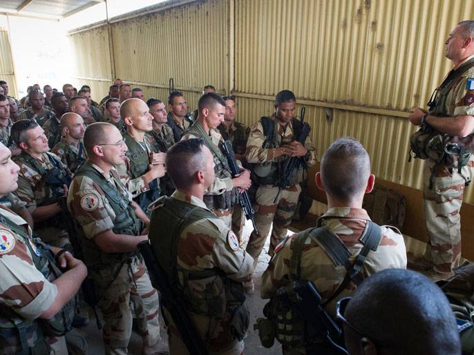 فرنسا :العملية العسكرية ستستمر في مالي