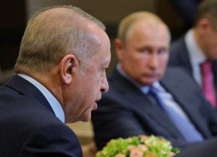 قضايا ليبيا وسوريا في اتصال بين بوتين وأردوغان