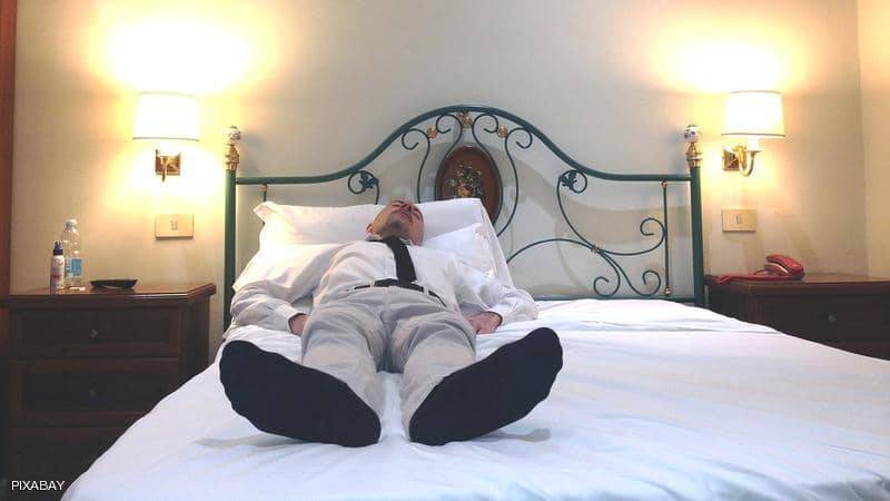 كيف يساعد ارتداء الجوارب على نوم أفضل؟