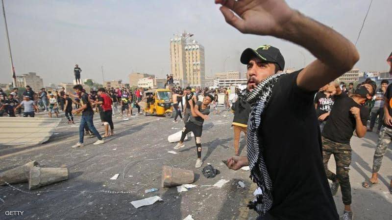 العراق.. صدامات وعنف في مواجهات الأمن مع المحتجين