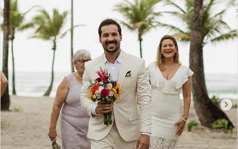 تزوج من نفسه بعد أن تركته خطيبته.. إليكم قصة الطبيب البرازيلي ديوغو رابيلو