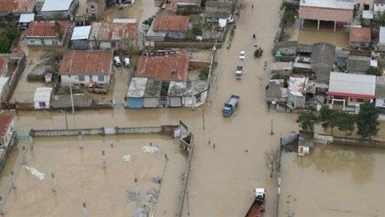 فيضانات في جنوب إيران..وسقوط قتلى