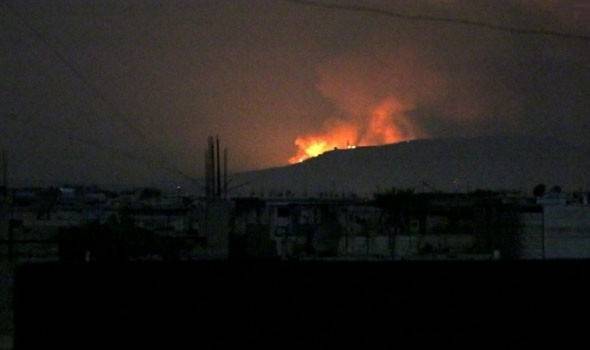 المرصد السوري: انفجار يستهدف مناطق سيطرة مجموعات موالية لإيران في ريف دير الزور الشرقي