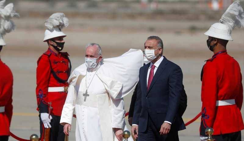 البابا في العراق بزيارة تاريخية: كفى عنفا وتطرفا وتحزبات وعدم تسامح!‏
