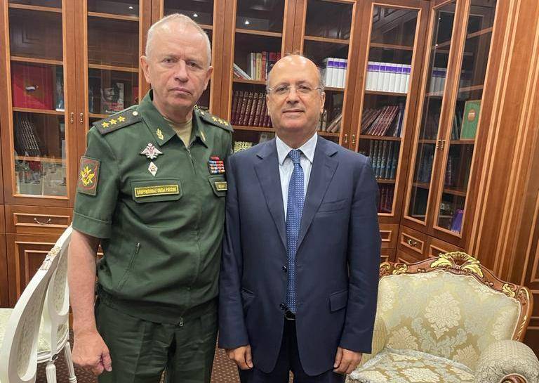 نائب وزير الدفاع الروسي يبحث مع جورج شعبان أوضاع لبنان وملف النازحين