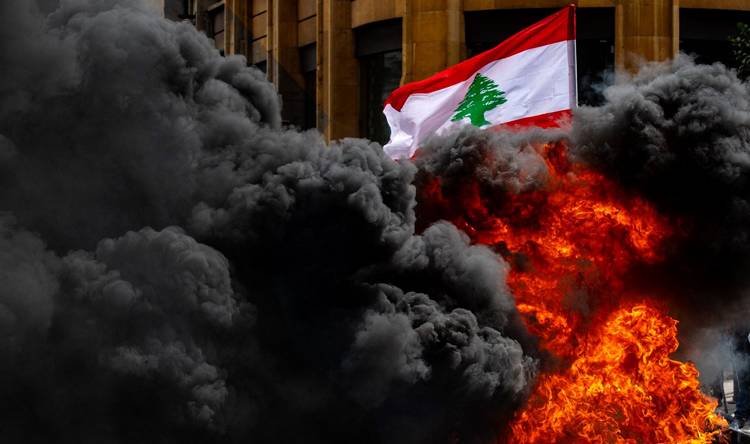 لبنان في قلب 