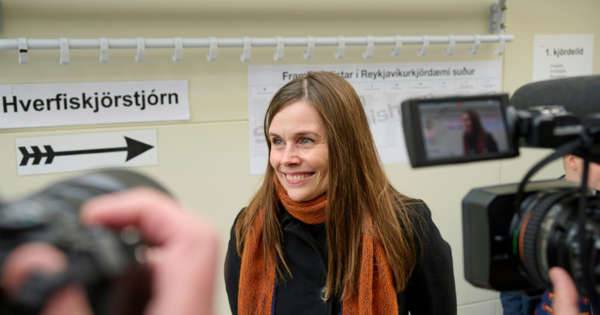 سابقة أوروبية.. نساء آيسلندا يكتسحن انتخابات البرلمان ‏