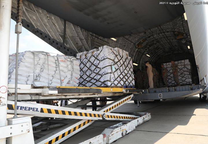 ‏70 طناً من المواد الغذائية من قطر للجيش
