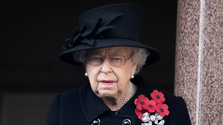بعد دخولها المستشفى.. الملكة إليزابيث تظهر علناً للمرة الأولى