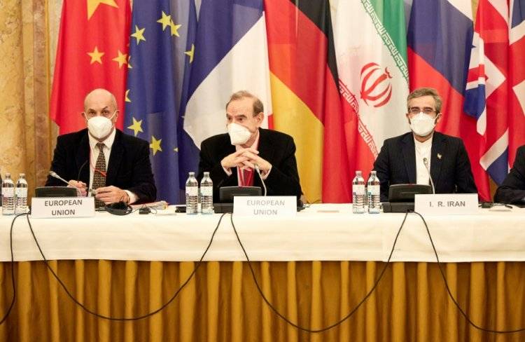 مسؤول إيراني: سنعود لاتفاق 2015 إذا رفعت العقوبات