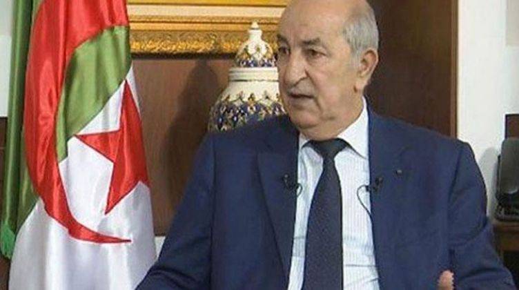 الرئيس الجزائري يزور مصر الاثنين