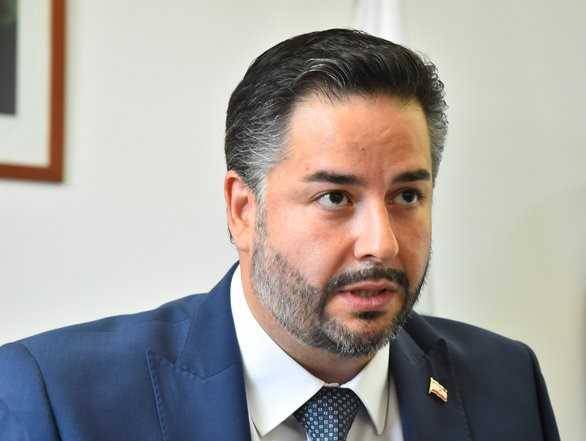وزير الاقتصاد: الاتحاد الاوروبي سيقوم بدراسة لبناء اهراءات للقمح في مرفأ طرابلس