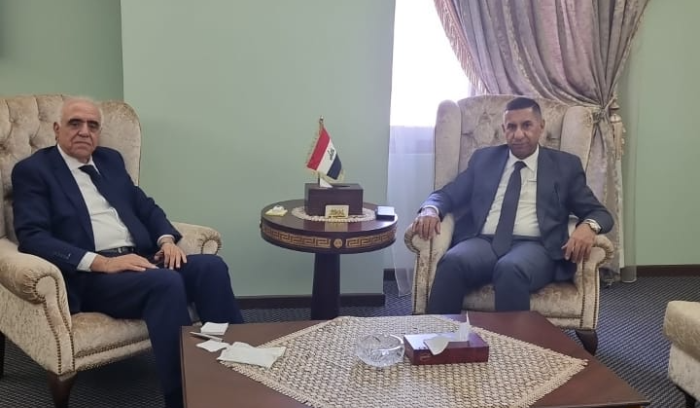 سفير العراق لنقيب المحررين: أزمة لبنان صعبة لكن غير مستعصية
