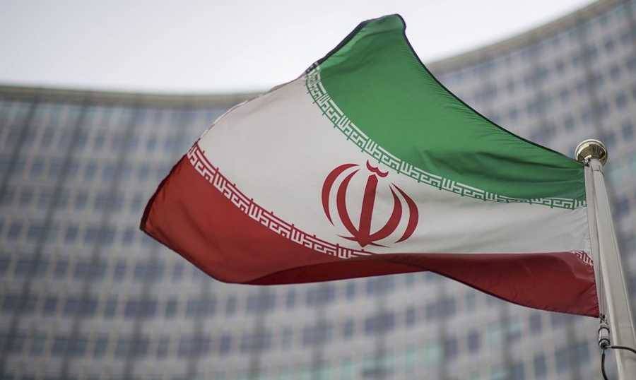 طهران تؤكد توقيف فرنسيين اثنين في إيران