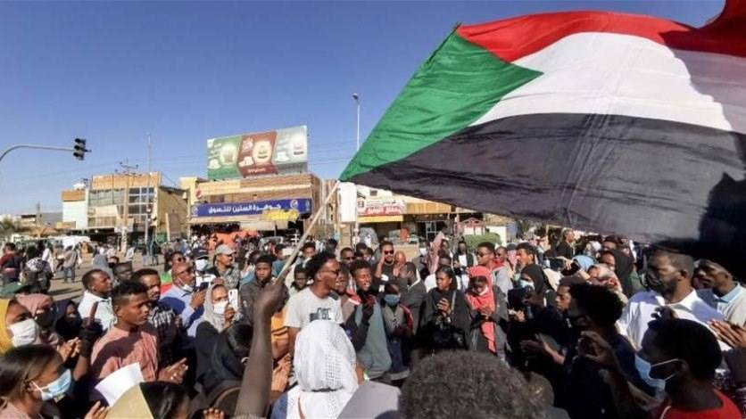 مقتل متظاهرين بالرصاص في الخرطوم