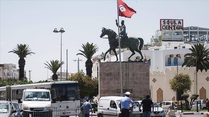 كشف مخططات لاستهداف رئيس تونس.. وإحباط هجوم إرهابي