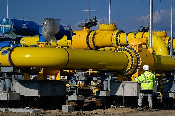 الإتحاد الأوروبي: روسيا قد لا تنتظر حتى الشتاء لتقطع إمدادات الغاز