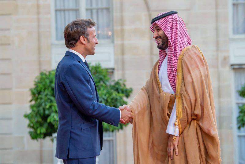 الأمير محمد بن سلمان في الإليزيه لإجراء محادثات مع ماكرون