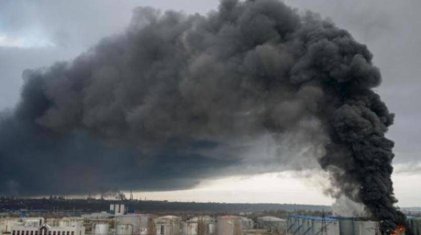 بالفيديو.. انفجارات قرب قاعدة جوية روسية في القرم