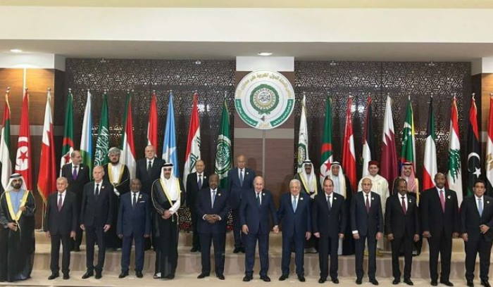 تبون: القمة العربية تنعقد في ظروف إقليمية ودولية بالغة التعقيد