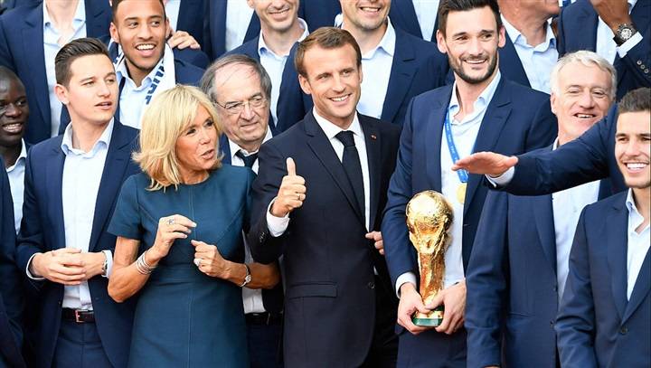 ماكرون للاعبي فرنسا: هيّا أيّها المنتخب الأزرق