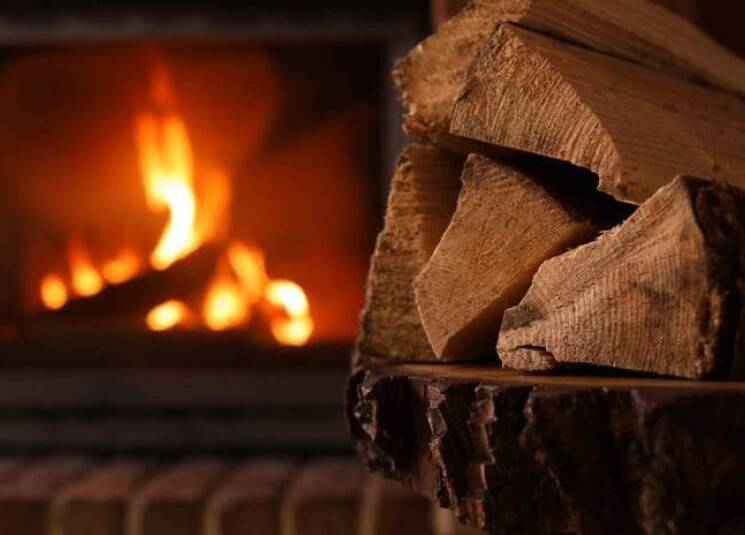 فرنسا تعود التدفئة بالخشب وتخصص 230 مليون يورو للأسر!