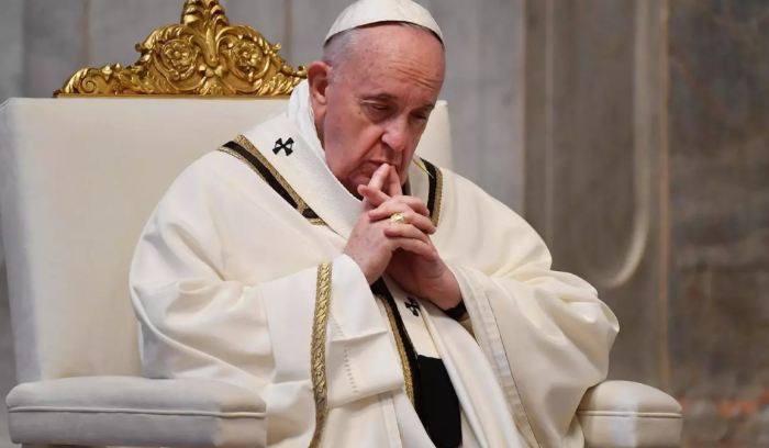 البابا فرنسيس في رسالة الميلاد: زمننا يعيش نقصاً خطيراً في السلام