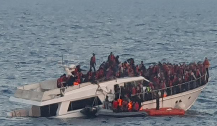 اليونيفيل: قطعنا البحرية ساعدت بحرية الجيش اللبناني في البحث عن قارب يواجه صعوبات