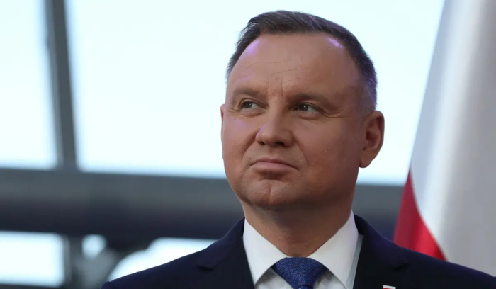 رئيس بولندا: قمنا بتوريد كل أنظمة 