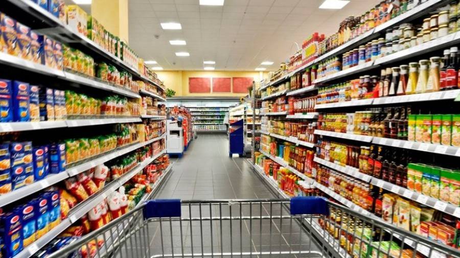 الأمن الغذائي في خطر والمنتجات مسعّرة على دولار  السوق السوداء