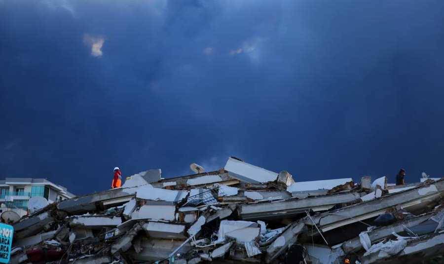 زلزال شرق المتوسط: أكثر من 8 آلاف قتيل و37 ألف جريح