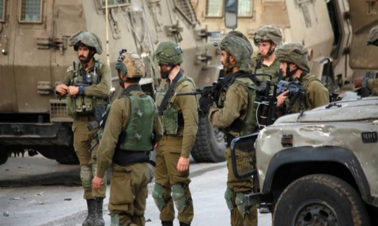 استشهاد فتى فلسطيني برصاص جيش الاحتلال في الضفة الغربية
