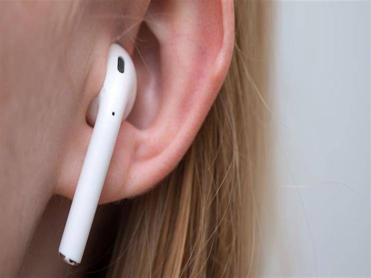ما أضرار النّوم مع سماعات الأذن؟