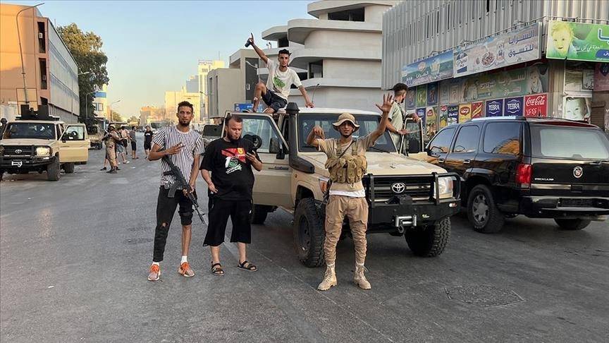 مقتل 27 شخصا وإصابة 106 جراء اشتباكات عنيفة في العاصمة الليبية