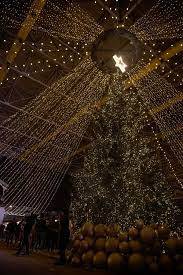 بالفيديو: عرض عيد الميلاد في Forum de Beyrouth