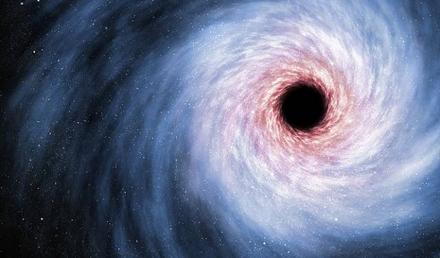 اكتشاف ثقب أسود يمتص ما يعادل شمسا كل يوم