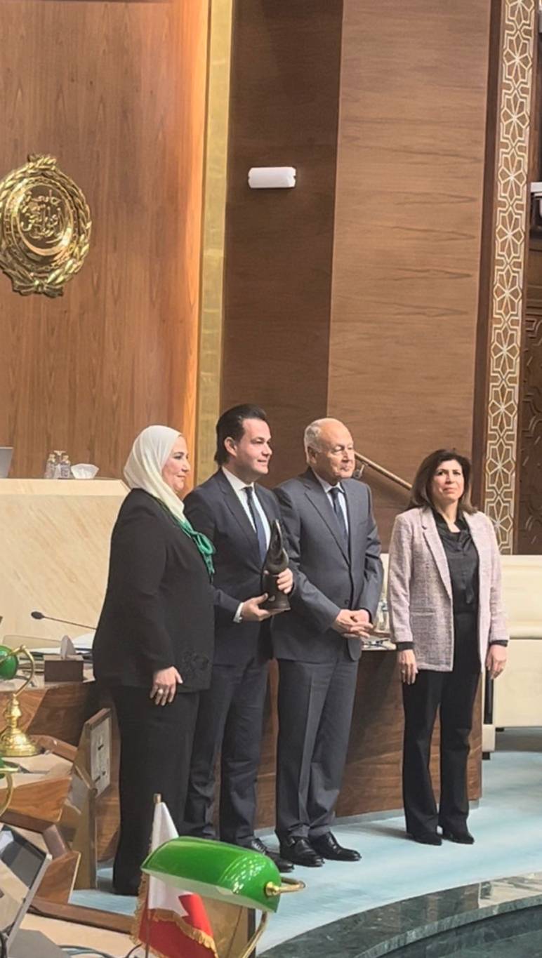 جامعة الدول العربية تكرم المهندس أحمد صبرة ضمن فعاليات اليوم العربي للاستدامة في القاهرة