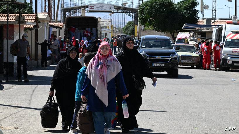 أكثر من 200 ألف شخص غادروا لبنان إلى سوريا