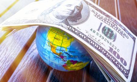 صندوق النقد الدولي: "فقاعة الديون" تهدّد الإقتصاد العالمي