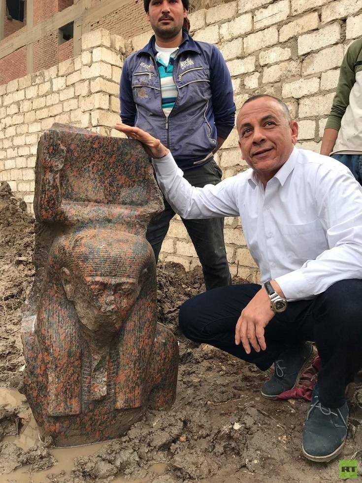 مصر.. اكتشاف تمثال ملكي نادر!