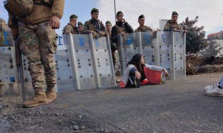 الجيش يفكّك خيم المحتجّين في زحلة