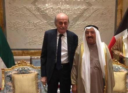 أمير الكويت لجنبلاط: موقفنا راسخ في مساندة لبنان