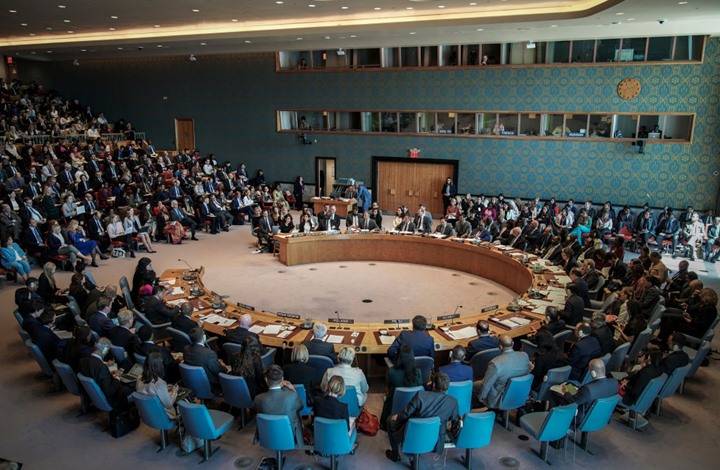مجلس الأمن يطالب حفتر بالتزام وقف إطلاق النار بليبيا